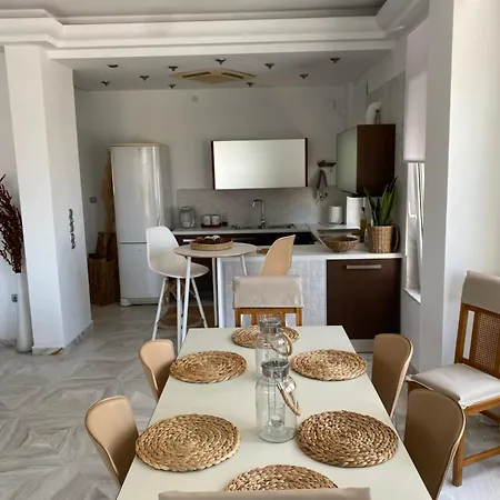 Apartment La Padini Casa Sul Mare Neo Epivates